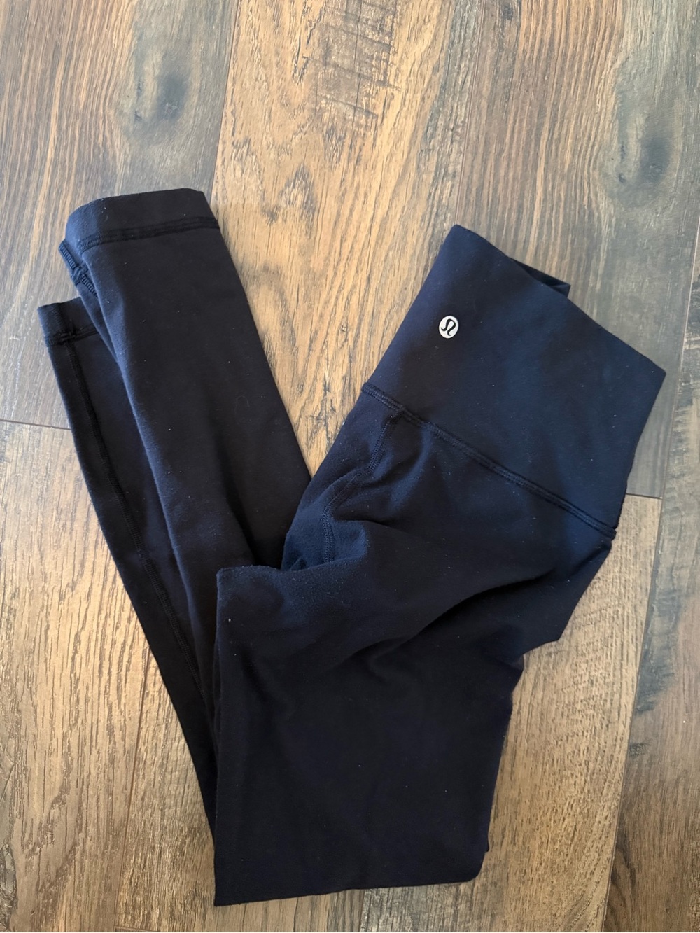 lululemon athletica Black Leggings - Comfortable Active Bottoms
